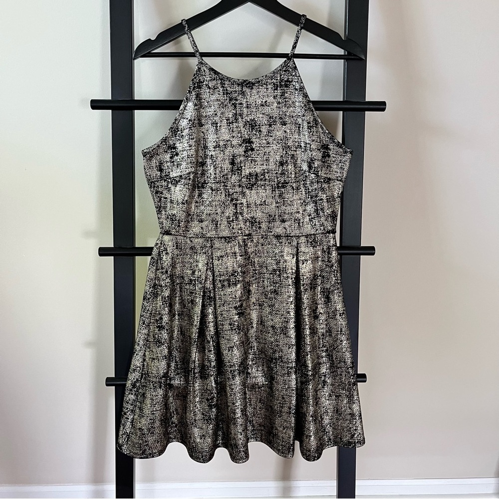 Soprano Womens Dress Fit Flare Black Gold Sleeveless Scoop Neck Strap Size L